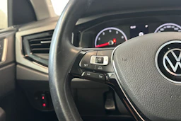 valkoinen Volkswagen Polo 2021 kuva 16.
