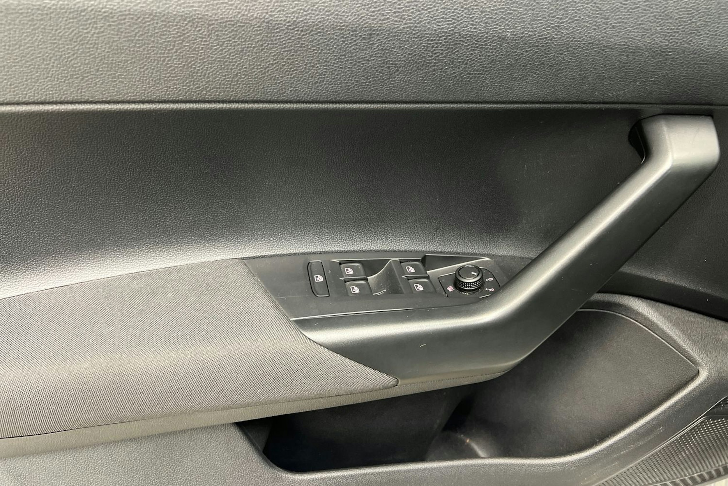 Hopea Volkswagen POLO 2021 kuva 19.