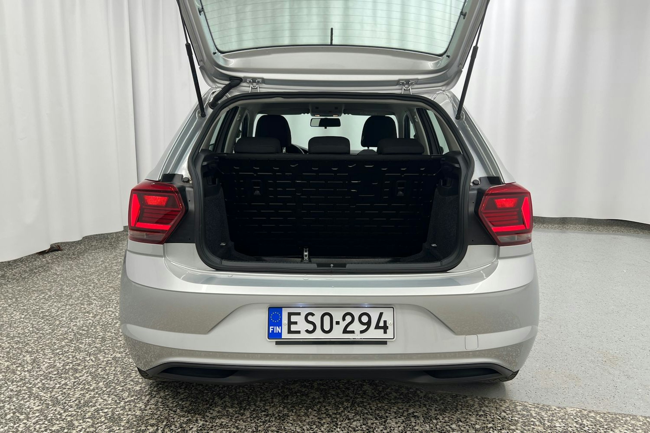 Hopea Volkswagen POLO 2021 kuva 26.