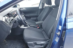 sininen Volkswagen Polo 2021 kuva 4.