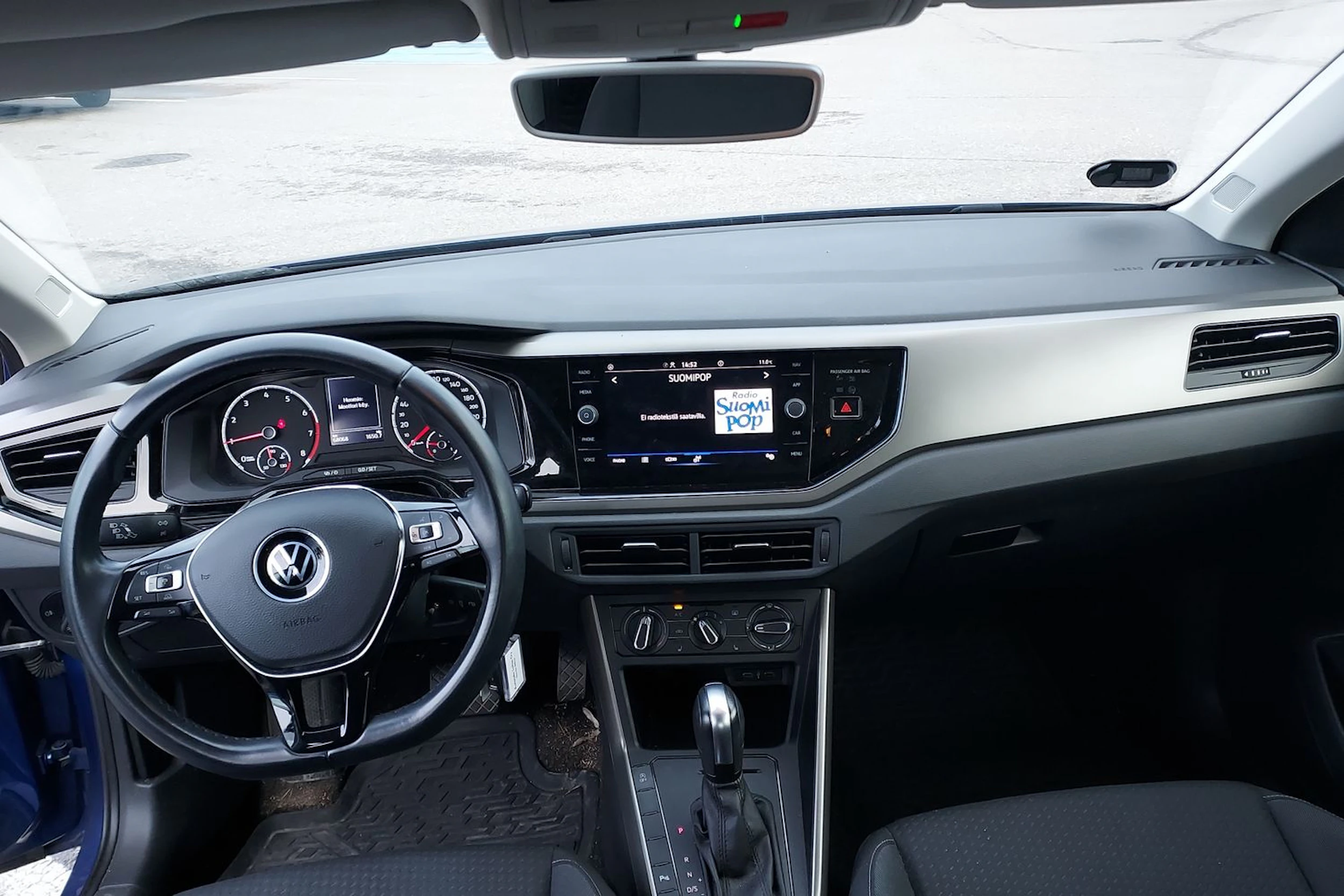 sininen Volkswagen Polo 2021 kuva 5.