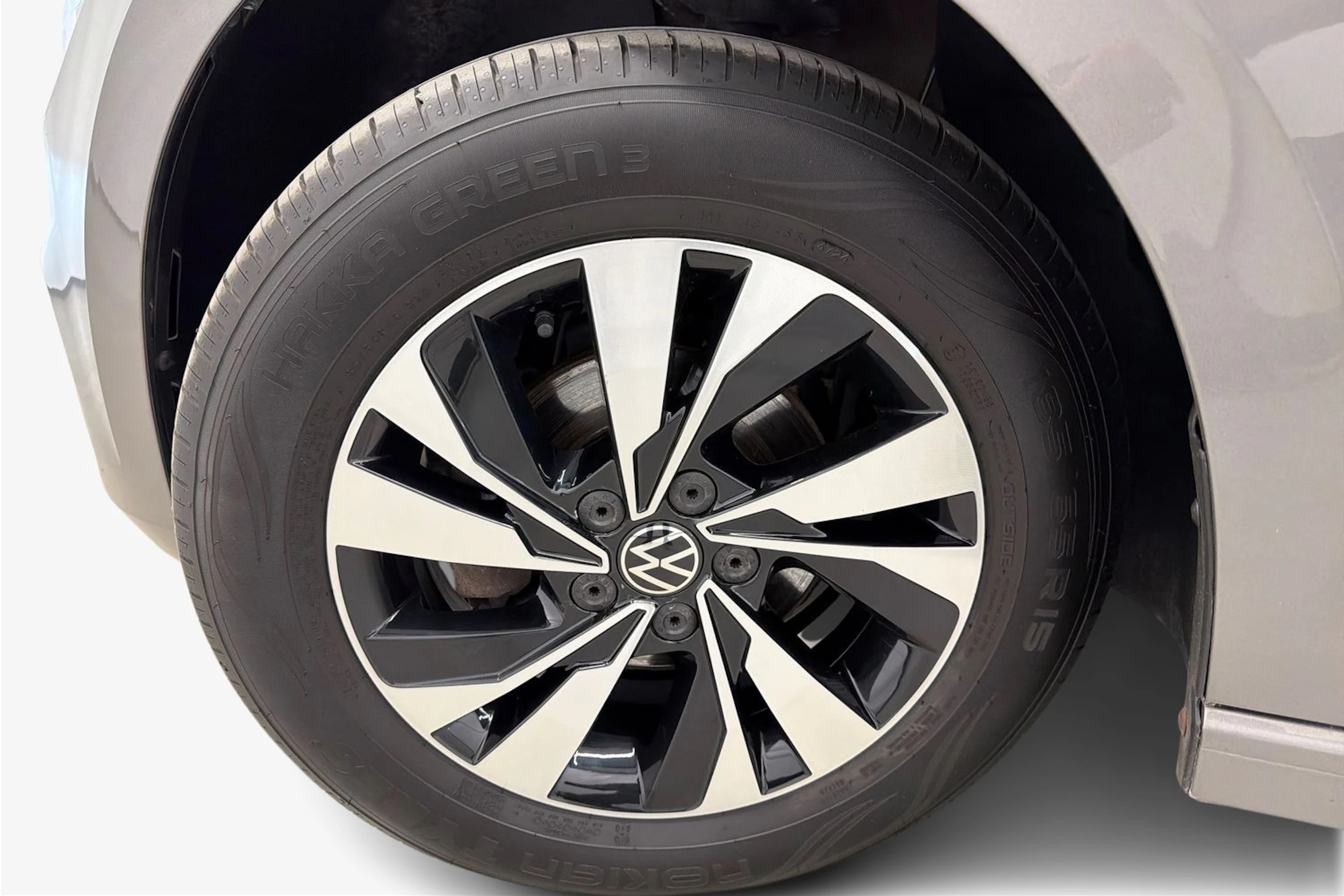 harmaa Volkswagen Polo 2021 kuva 9.