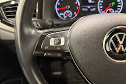 harmaa Volkswagen Polo 2021 kuva 14.
