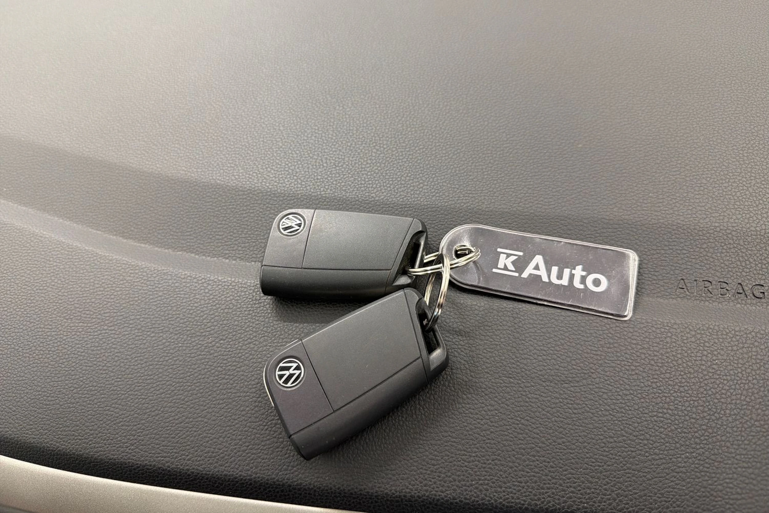 harmaa Volkswagen Polo 2021 kuva 33.