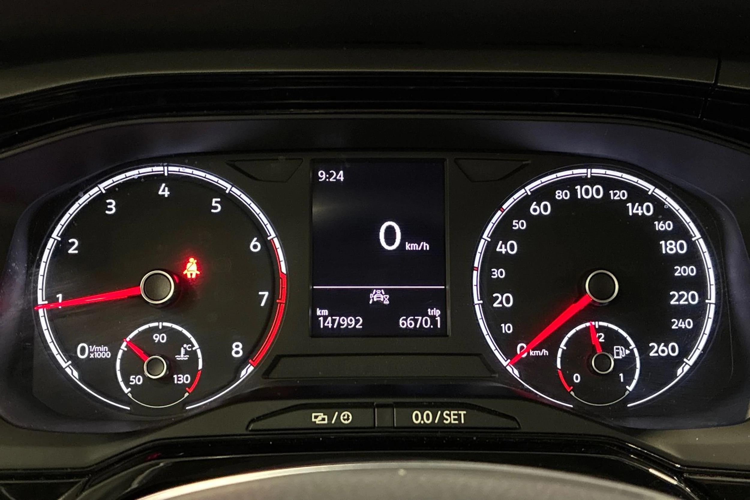 musta Volkswagen Polo 2021 kuva 16.