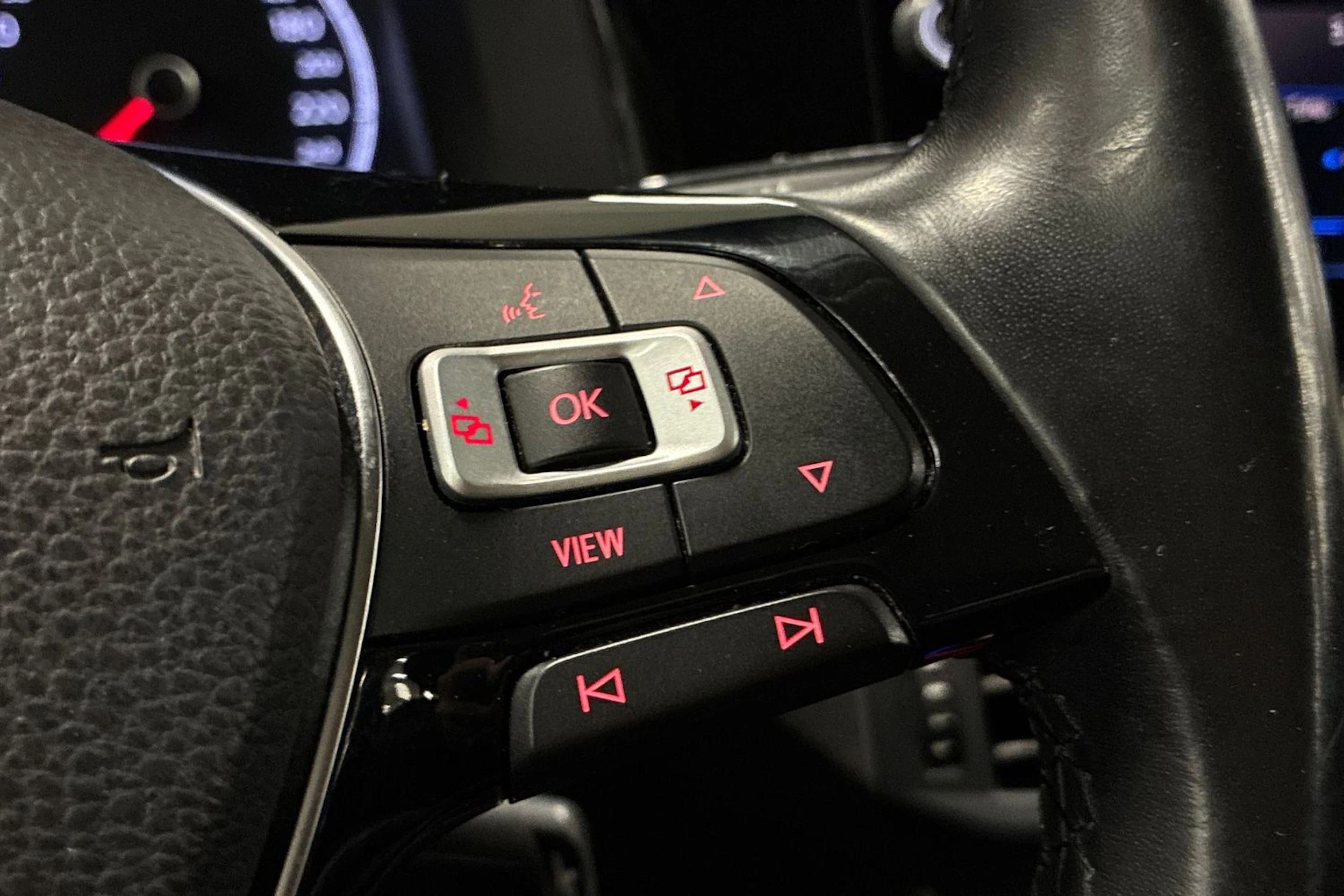 musta Volkswagen Polo 2021 kuva 18.