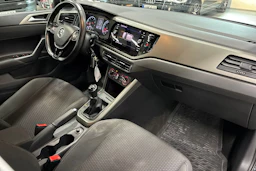 musta Volkswagen Polo 2021 kuva 27.