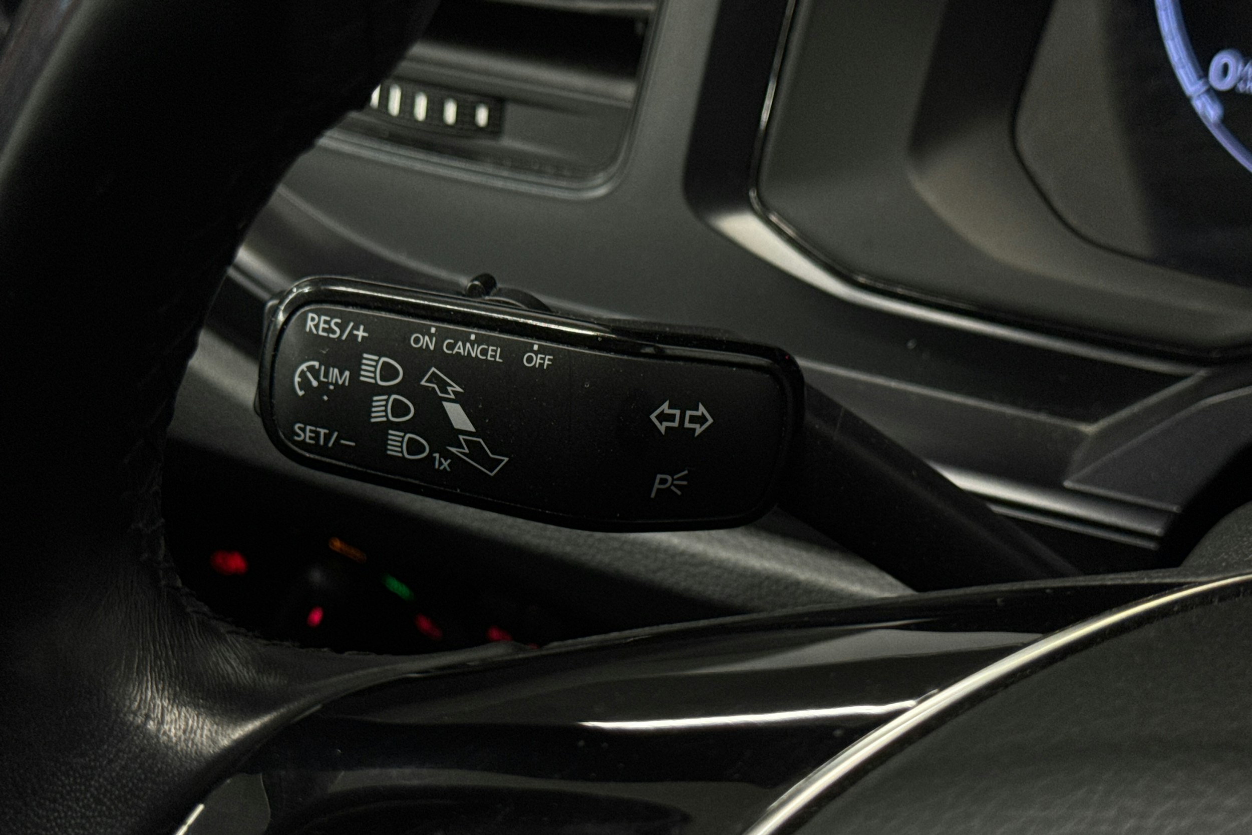 valkoinen Volkswagen Polo 2021 kuva 17.