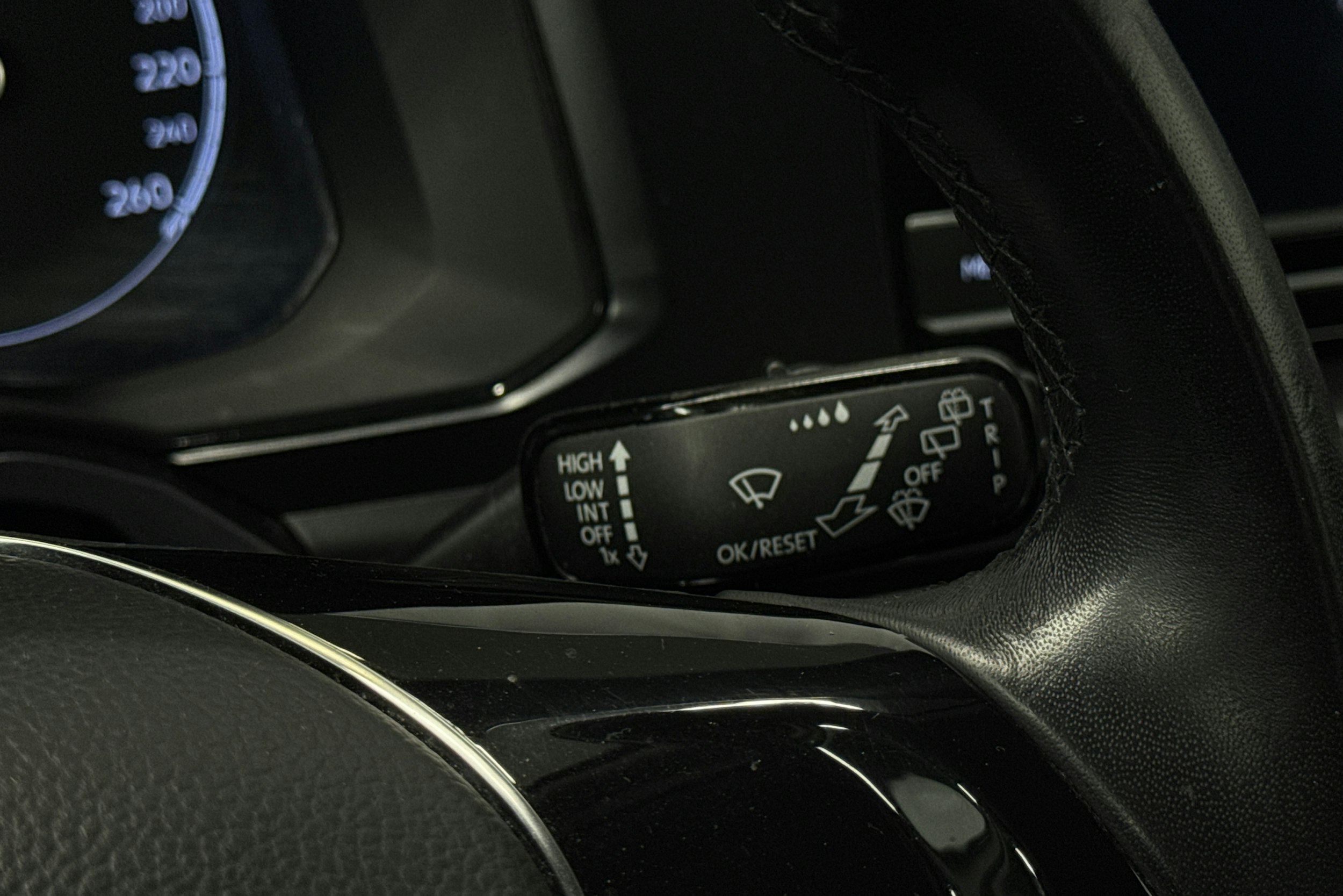 valkoinen Volkswagen Polo 2021 kuva 18.