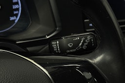 valkoinen Volkswagen Polo 2021 kuva 18.