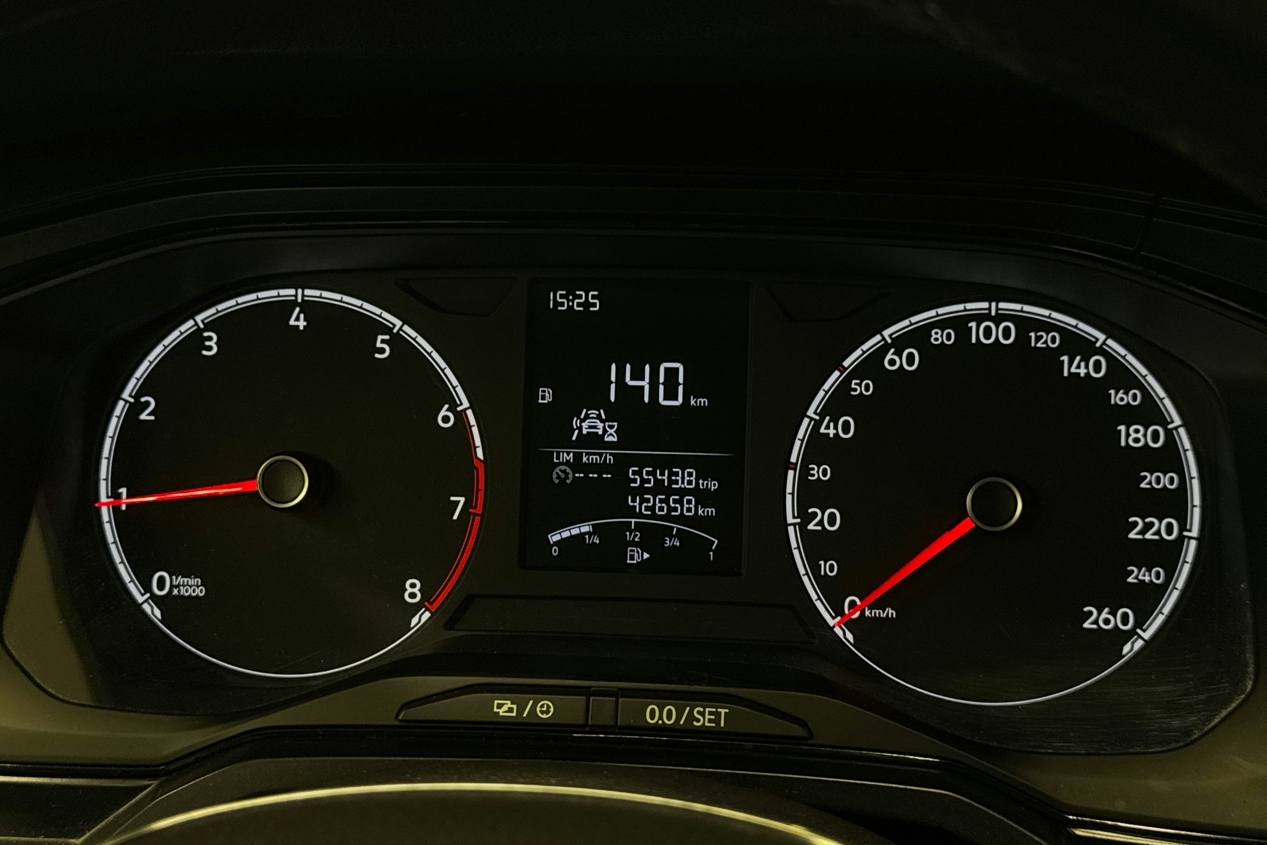 valkoinen Volkswagen Polo 2021 kuva 20.