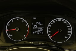 valkoinen Volkswagen Polo 2021 kuva 20.