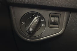 Valkoinen Volkswagen POLO 2021 kuva 18.