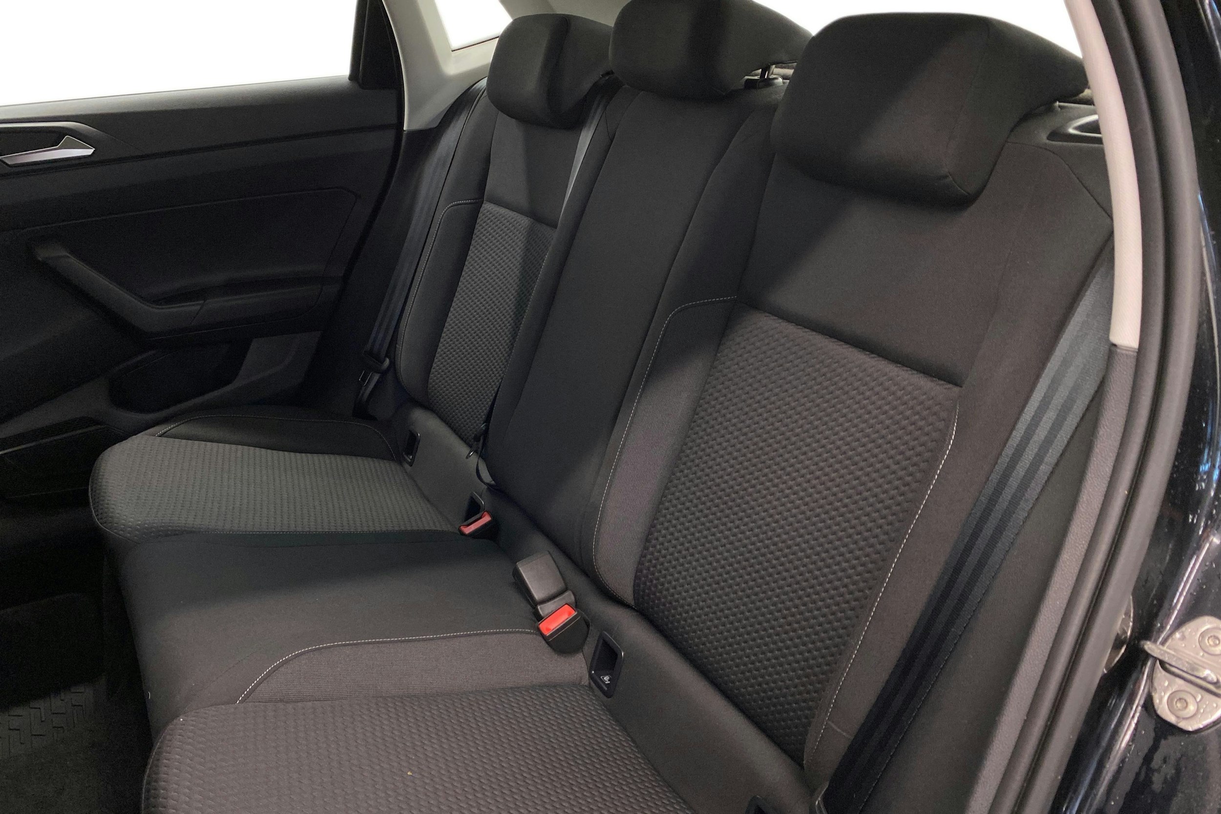 Musta Volkswagen POLO 2021 kuva 10.