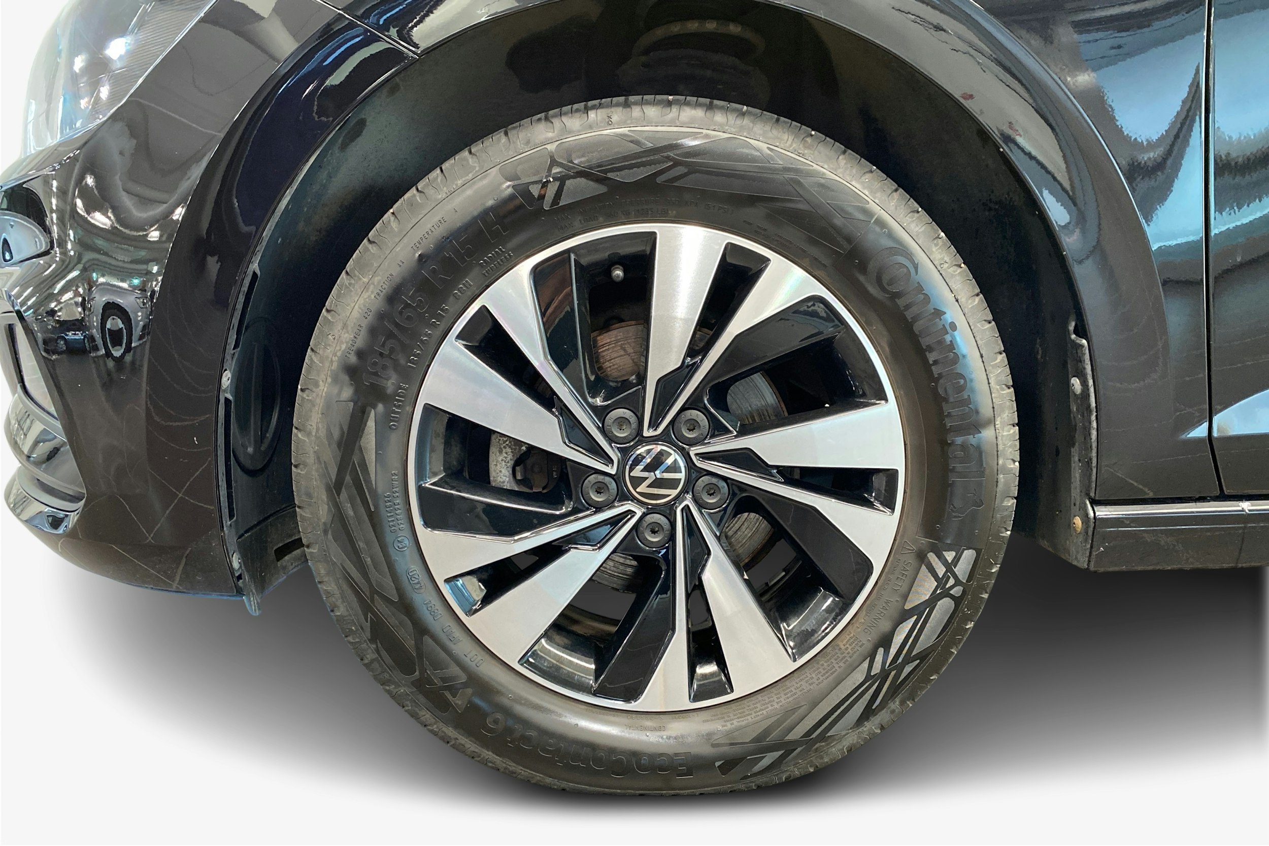 Musta Volkswagen POLO 2021 kuva 11.
