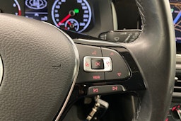 Musta Volkswagen POLO 2021 kuva 18.