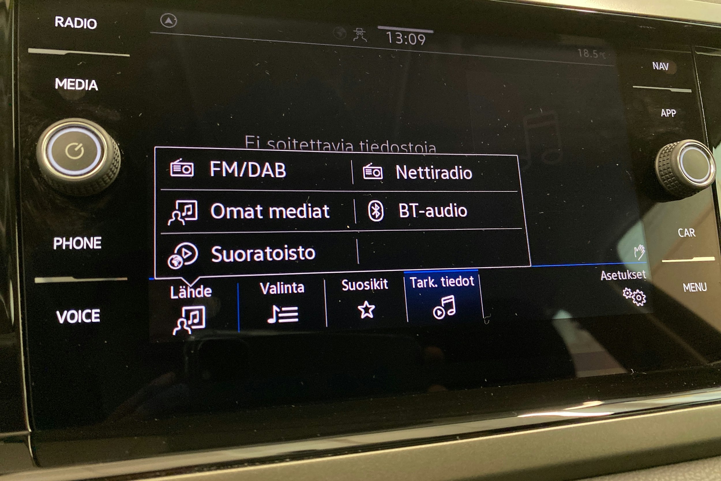 Musta Volkswagen POLO 2021 kuva 23.