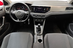 punainen Volkswagen Polo 2021 kuva 9.