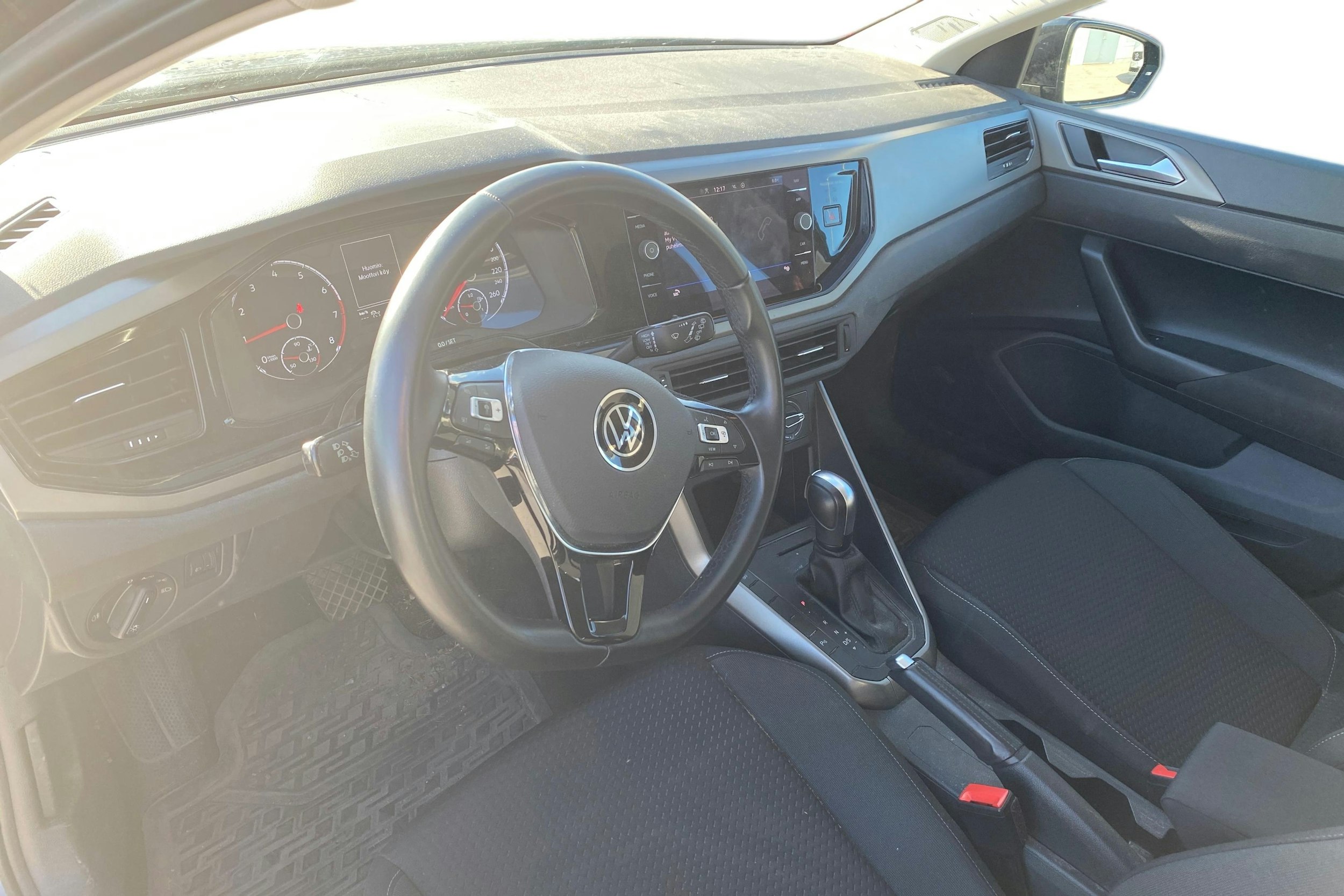 Musta Volkswagen POLO 2021 kuva 3.