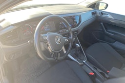 Musta Volkswagen POLO 2021 kuva 3.