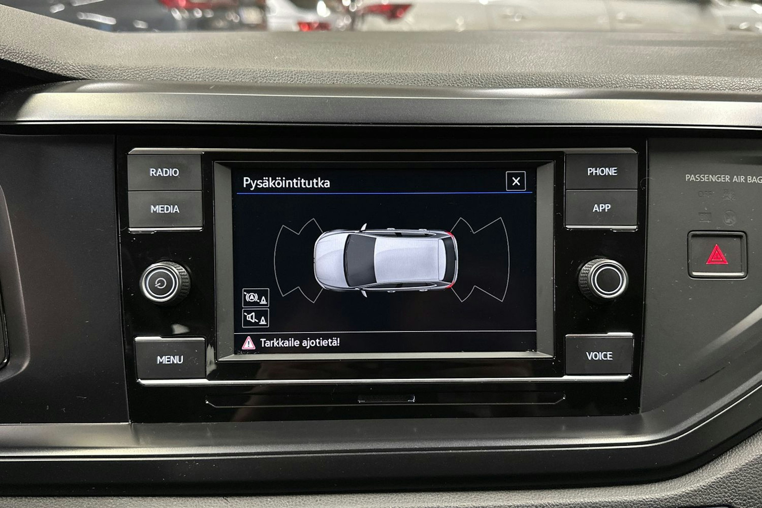 valkoinen Volkswagen Polo 2021 kuva 15.