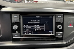 valkoinen Volkswagen Polo 2021 kuva 16.