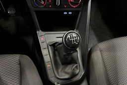 valkoinen Volkswagen Polo 2021 kuva 19.