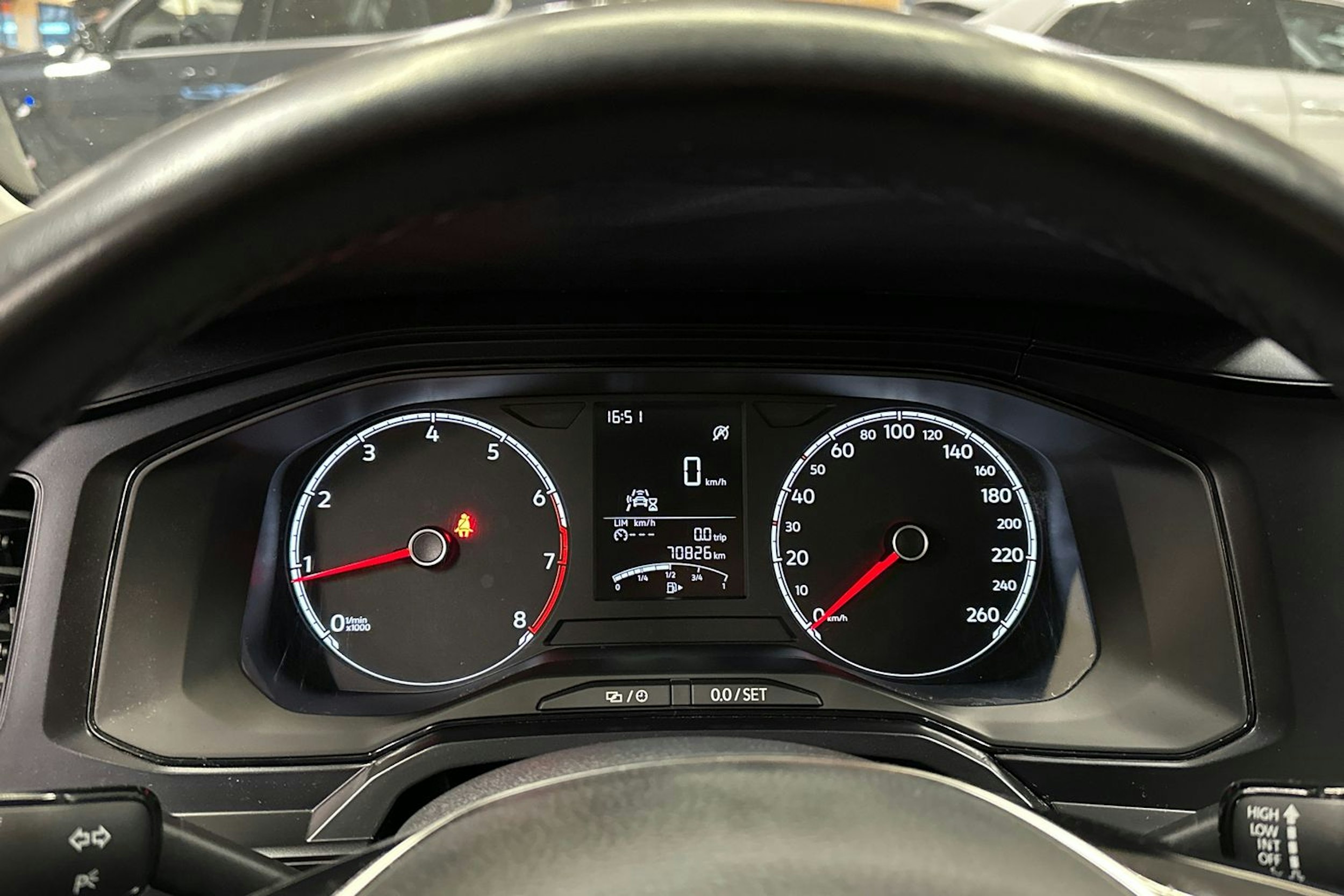 valkoinen Volkswagen Polo 2021 kuva 20.