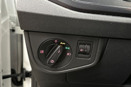 valkoinen Volkswagen Polo 2021 kuva 23.