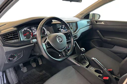 Valkoinen Volkswagen POLO 2021 kuva 6.