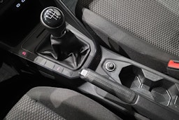 sininen Volkswagen Polo 2021 kuva 27.