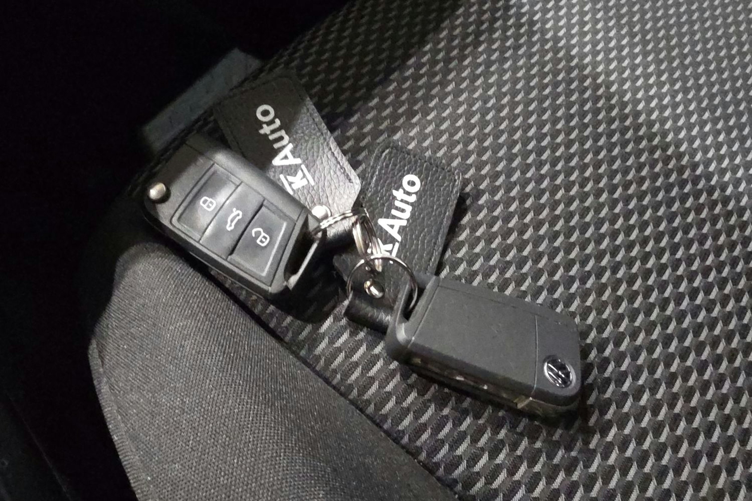 sininen Volkswagen Polo 2021 kuva 28.