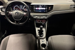 Oranssi Volkswagen POLO 2021 kuva 9.