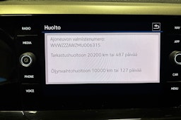 Oranssi Volkswagen POLO 2021 kuva 18.