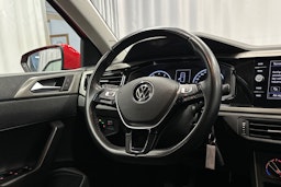 punainen Volkswagen Polo 2021 kuva 16.