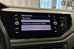 punainen Volkswagen Polo 2021 kuva 23.