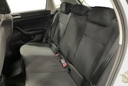 Valkoinen Volkswagen POLO 2021 kuva 8.