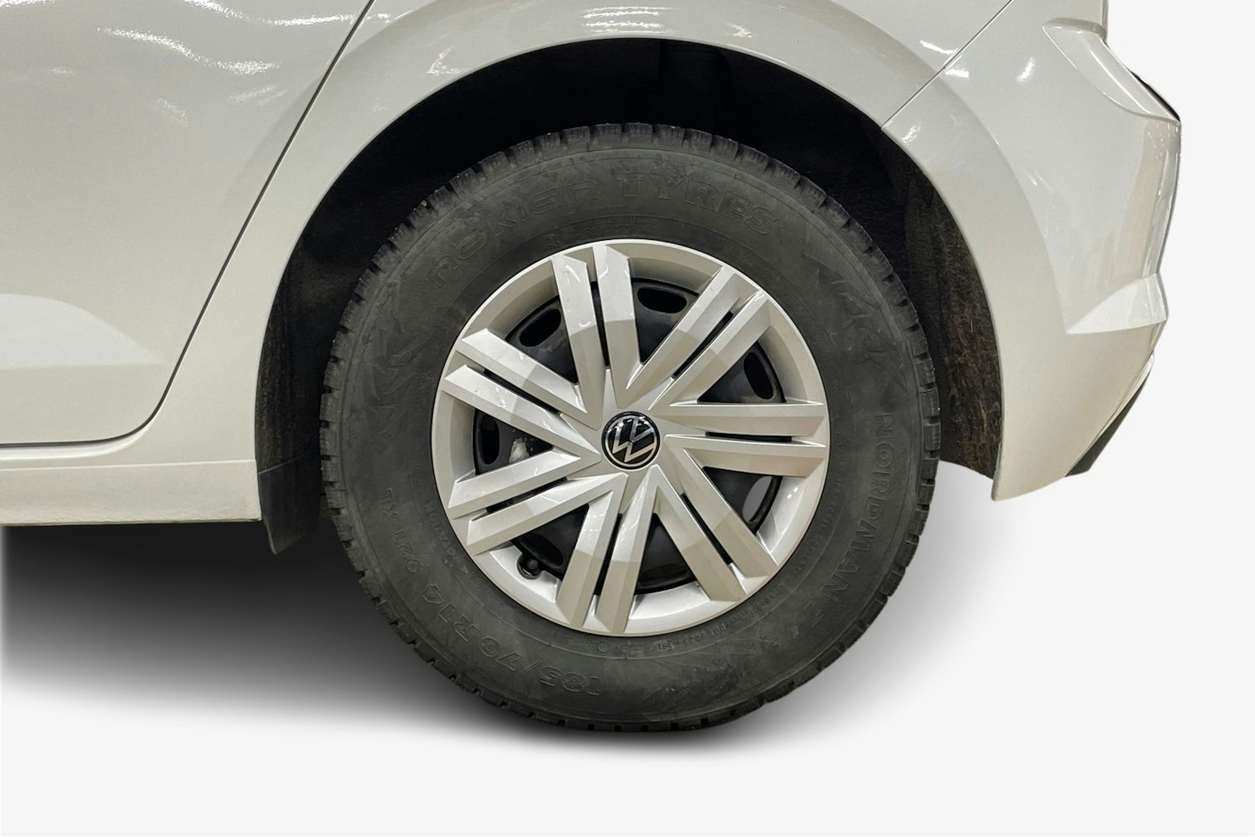 Valkoinen Volkswagen POLO 2021 kuva 9.