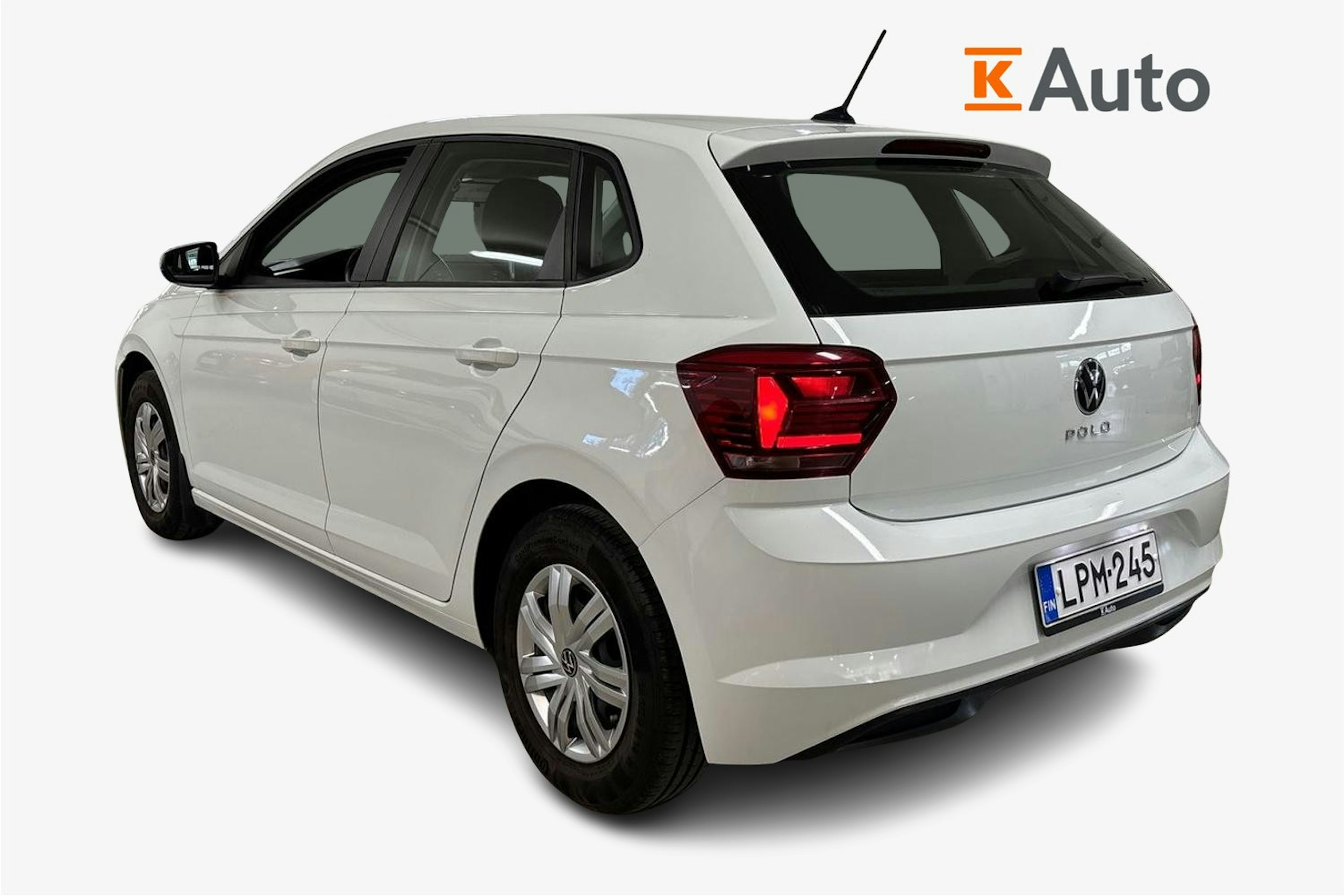 valkoinen Volkswagen Polo 2021 kuva 2.
