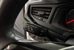valkoinen Volkswagen Polo 2021 kuva 14.