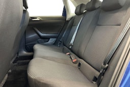sininen Volkswagen Polo 2021 kuva 10.