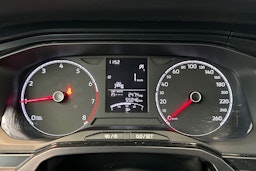 sininen Volkswagen Polo 2021 kuva 19.