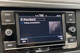 sininen Volkswagen Polo 2021 kuva 23.