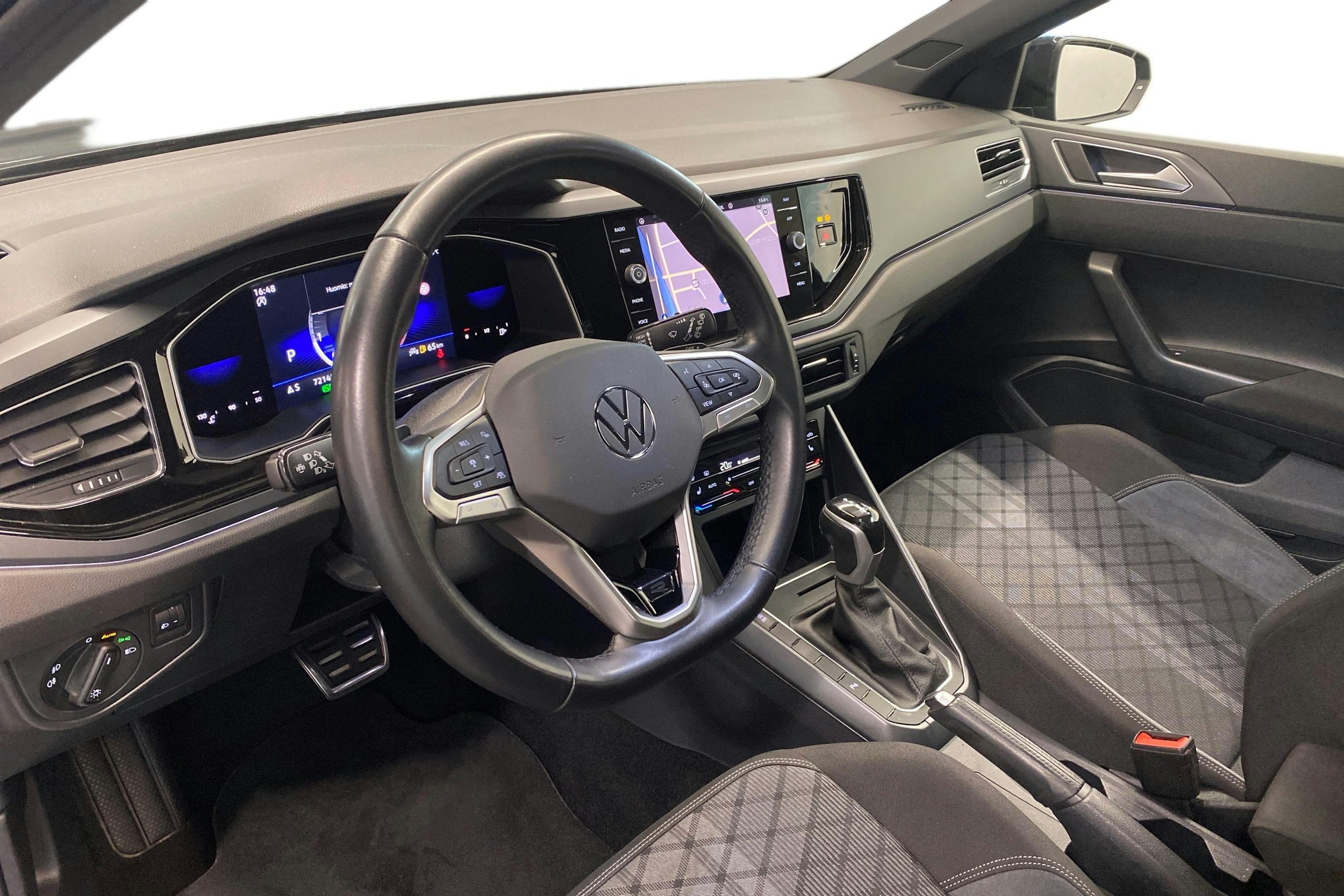 musta Volkswagen Polo 2021 kuva 7.