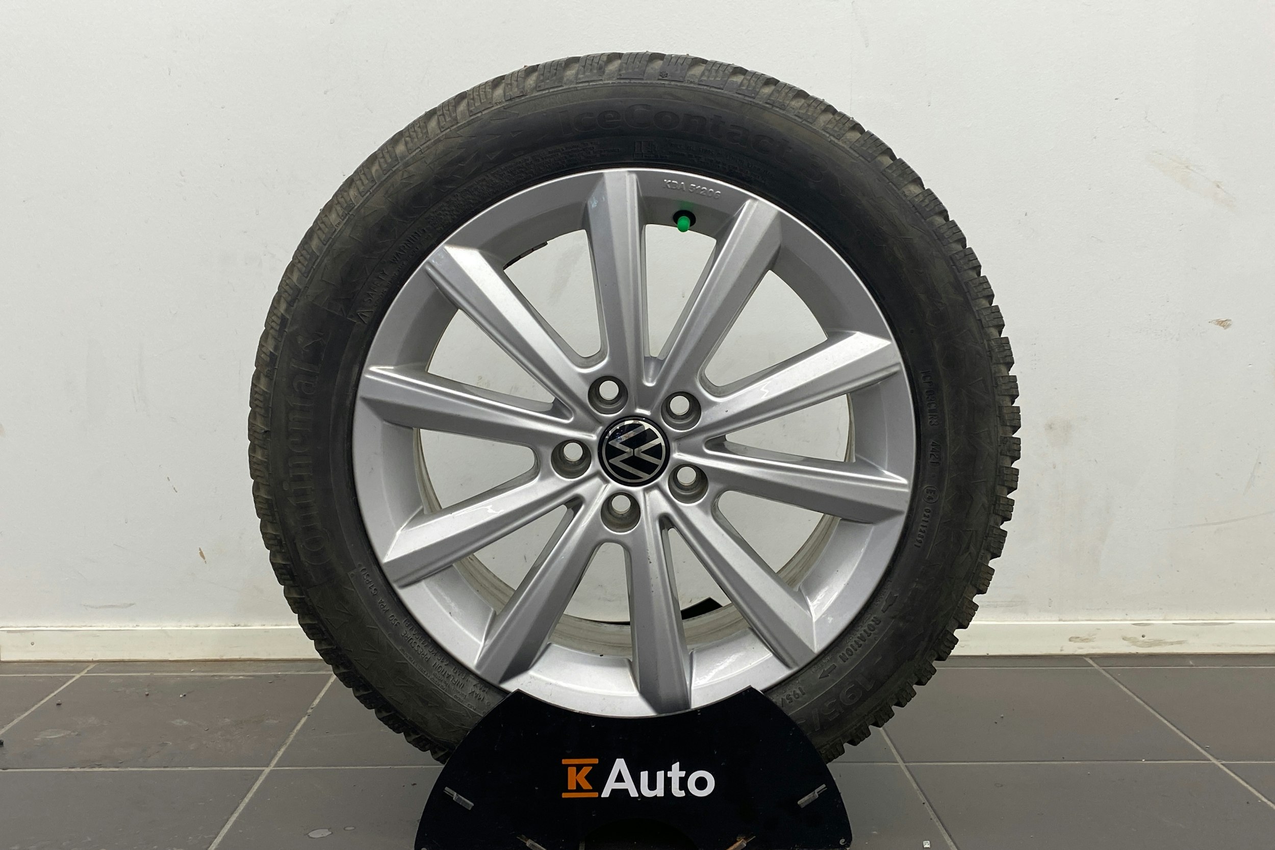 musta Volkswagen Polo 2021 kuva 13.