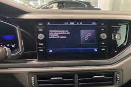 musta Volkswagen Polo 2021 kuva 16.