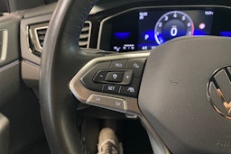 musta Volkswagen Polo 2021 kuva 18.