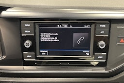 valkoinen Volkswagen Polo 2021 kuva 16.