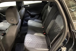 musta Volkswagen Polo 2022 kuva 10.