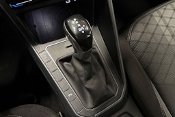 musta Volkswagen Polo 2022 kuva 25.